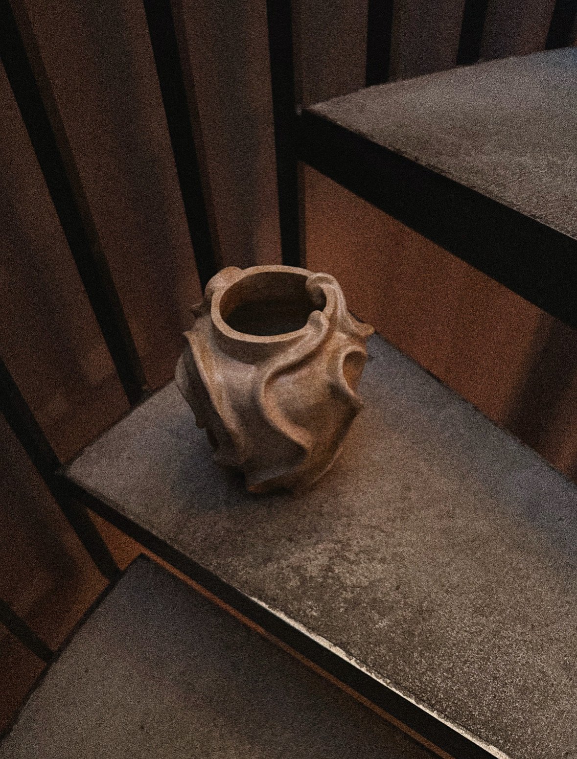 The Organica Vase Matte