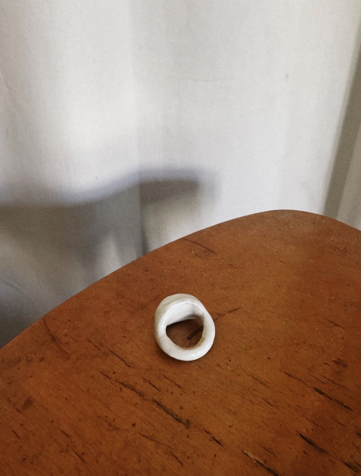 The White Montañoso ring